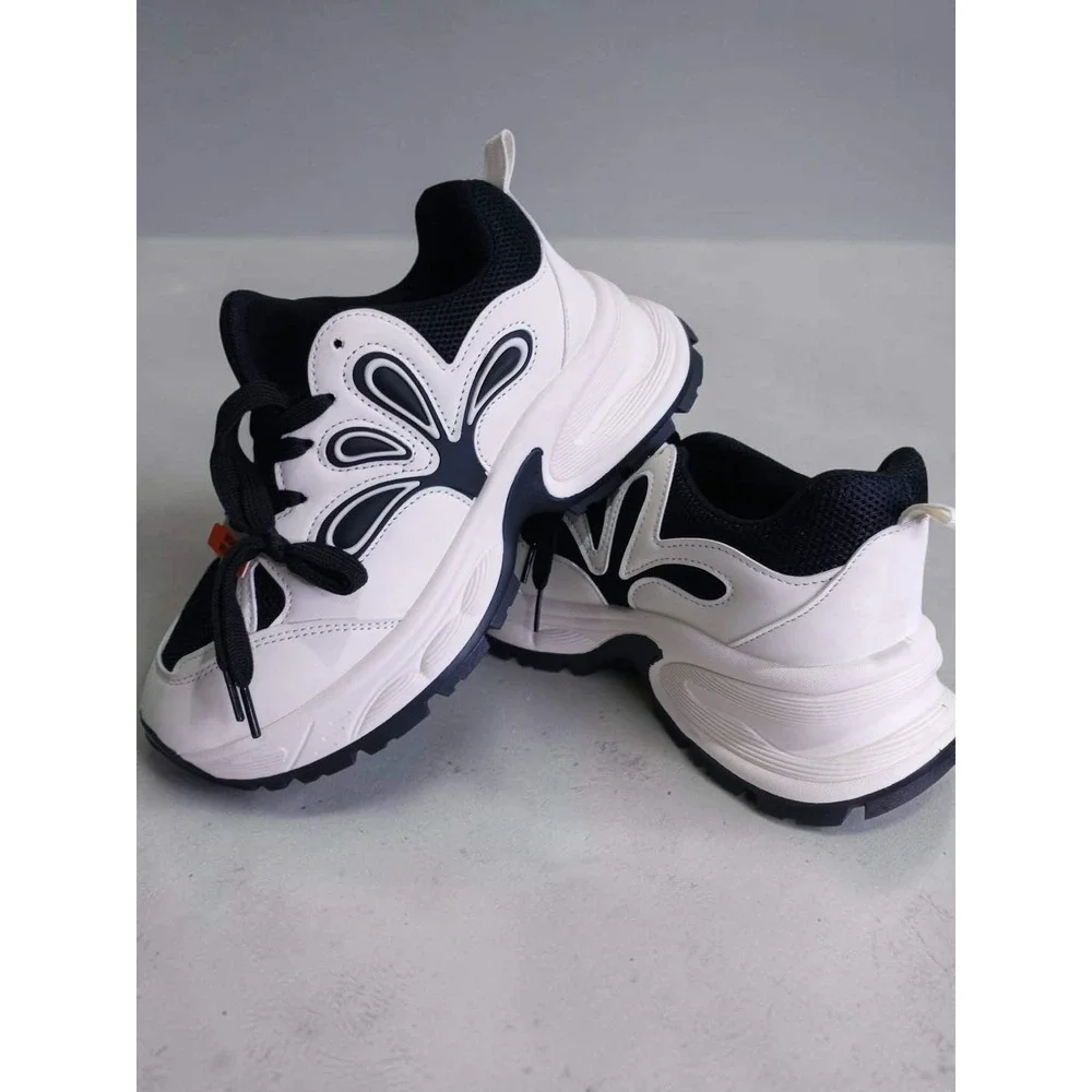 Memory Foam Chunky Platform Sneakers Womens 8 Wide Black White Floral Cutout